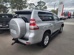 2017 Toyota
LandCruiser Prado GXL