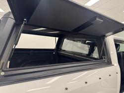 2019 RAM 1500 Laramie DS MY19 4X4 Dual Range Bright White