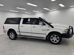 2019 RAM 1500 Laramie DS MY19 4X4 Dual Range Bright White