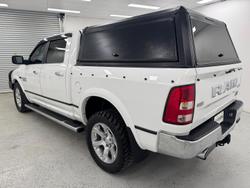 2019 RAM 1500 Laramie DS MY19 4X4 Dual Range Bright White