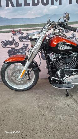 2025 Harley-davidson FLFB FAT BOY (117) WHISKEY FIRE / BLACK