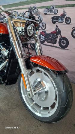 2025 Harley-davidson FLFB FAT BOY (117) WHISKEY FIRE / BLACK