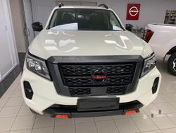 2025 Nissan Navara PRO-4X D23 MY25 4X4 Dual Range White Pearl