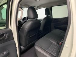 2025 Nissan Navara PRO-4X D23 MY25 4X4 Dual Range White Pearl