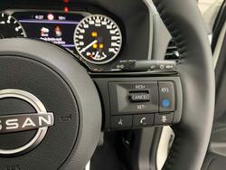 2025 Nissan
X-TRAIL ST-L e-POWER