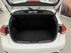 2016 Kia Cerato S YD MY17 White