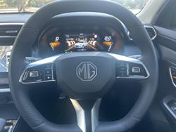 2025 MG ZS Essence Hybrid+ ZS32 MY25 Sloane Silver