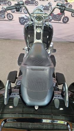 2019 Harley-davidson FLRT FREEWHEELER Black