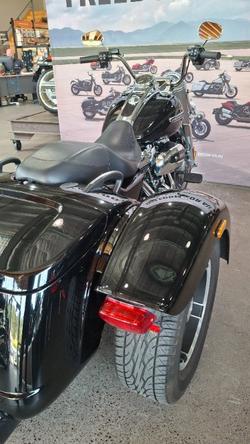 2019 Harley-davidson FLRT FREEWHEELER Black