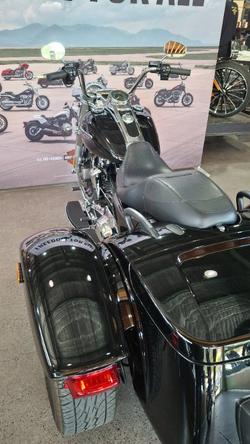 2019 Harley-davidson FLRT FREEWHEELER Black