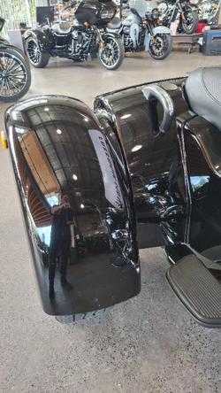 2019 Harley-davidson FLRT FREEWHEELER Black