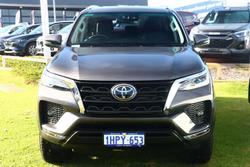 2022 Toyota
Fortuner GXL