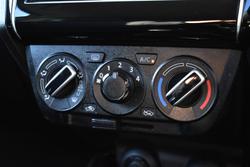 2023 Suzuki Swift GL AZ Series II Pure White