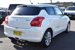 2023 Suzuki Swift GL AZ Series II Pure White