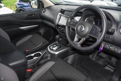 2024 Nissan
                Navara SL Warrior