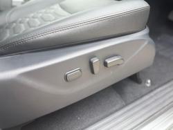 2025 Nissan Navara ST-X