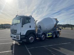 2025 Isuzu F Series 2025 Isuzu FYJ 300-350 8X4 Agitator Cab Chassis