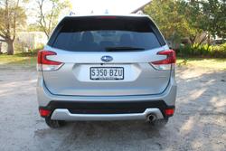 2019 Subaru Forester 2.5i-S