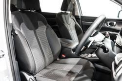 2024 Kia
Sorento S