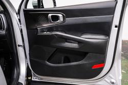 2024 Kia
Sorento S