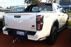 2023 Isuzu
D-MAX X-TERRAIN