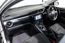 2018 Toyota
Corolla Hybrid