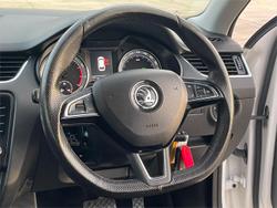 2018 SKODA Octavia 110TSI NE MY19 Moon White