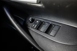 2022 Toyota
Corolla Ascent Sport Hybrid