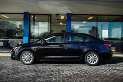 2022 Toyota
Corolla Ascent Sport Hybrid