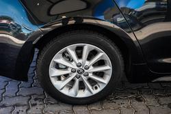 2022 Toyota
Corolla Ascent Sport Hybrid