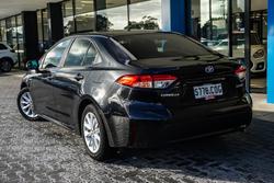 2022 Toyota
Corolla Ascent Sport Hybrid