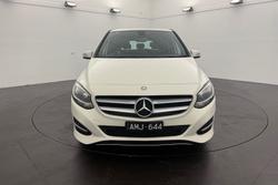 2017 Mercedes-Benz
B-Class B180