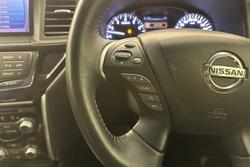 2015 Nissan
Pathfinder ST