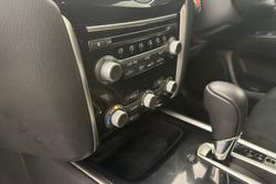 2015 Nissan
Pathfinder ST