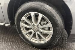 2015 Nissan
Pathfinder ST