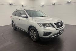 2017 Nissan
Pathfinder ST