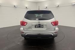 2017 Nissan
Pathfinder ST