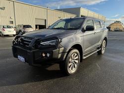 2023 Isuzu
MU-X LS-U