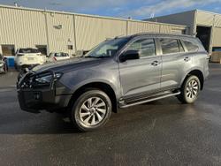 2023 Isuzu
MU-X LS-U