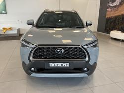 2023 Toyota
Corolla Cross Atmos