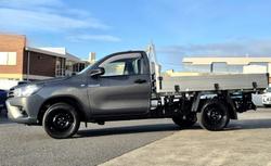 2023 Toyota
Hilux Workmate