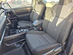 2023 Toyota
Hilux Workmate