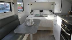 2025 Viscount V Series White