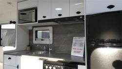 2025 Viscount V Series White