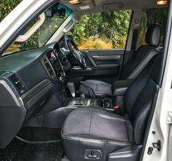2020 Mitsubishi
Pajero GLS
