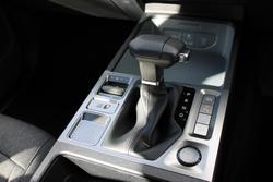 2025 Kia
                Tasman SX