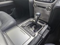 2020 Toyota
Landcruiser VX