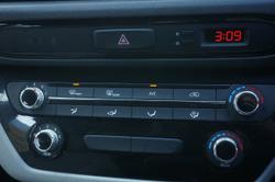 2017 Kia
Carnival S