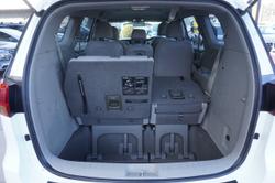 2017 Kia
Carnival S