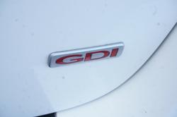 2017 Kia
Carnival S